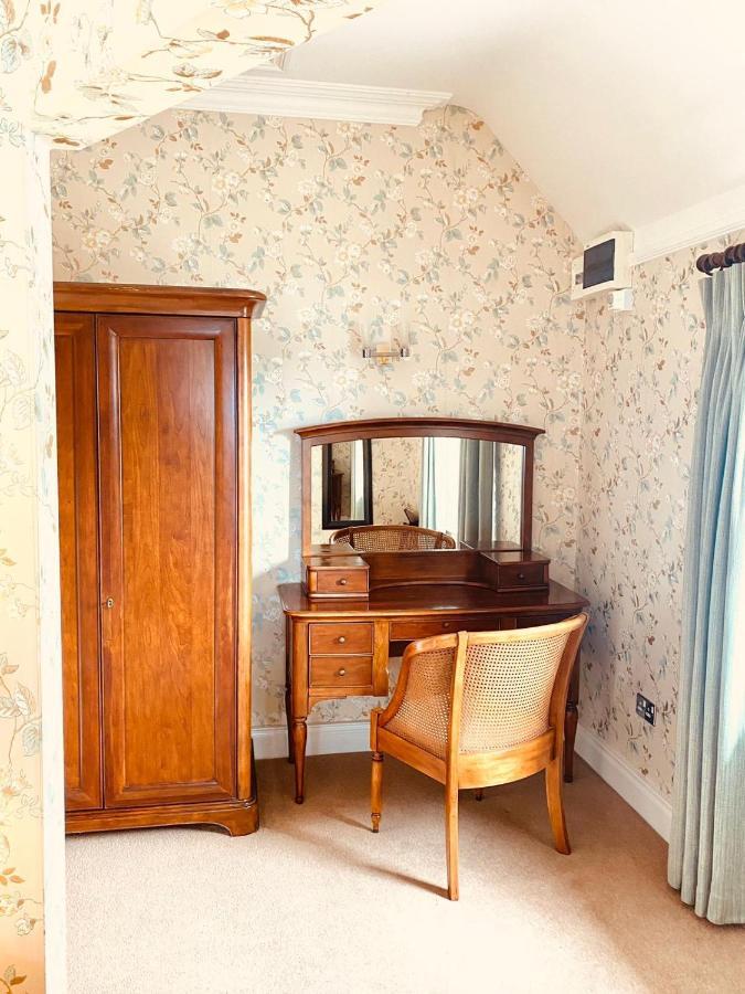Red Cliff Lodge スパニッシュ・ポイント エクステリア 写真