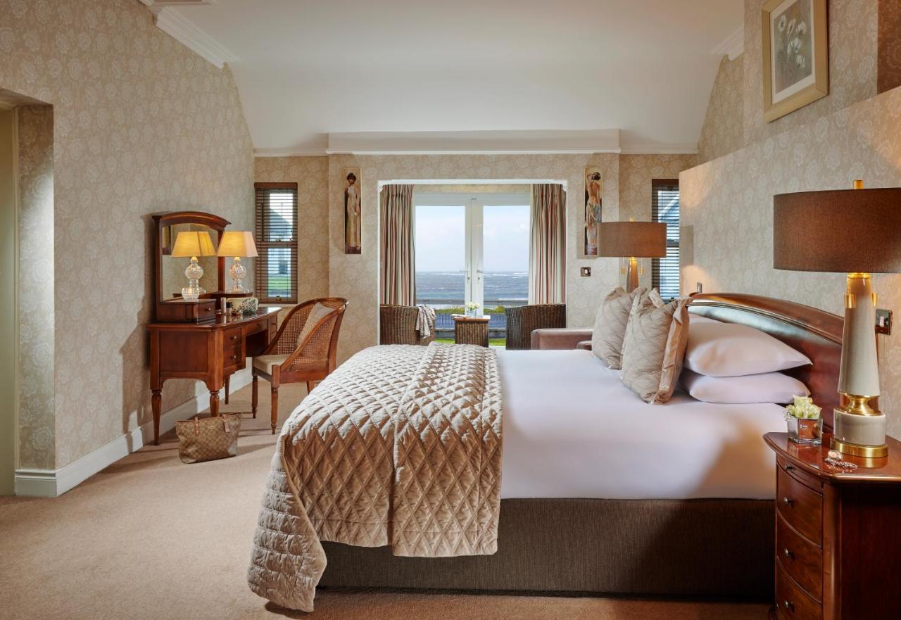 Red Cliff Lodge スパニッシュ・ポイント エクステリア 写真