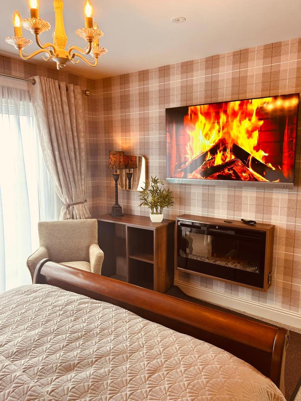 Red Cliff Lodge スパニッシュ・ポイント エクステリア 写真